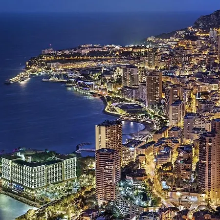 Quartier Magnifique 2 Pieces Апартаменты *